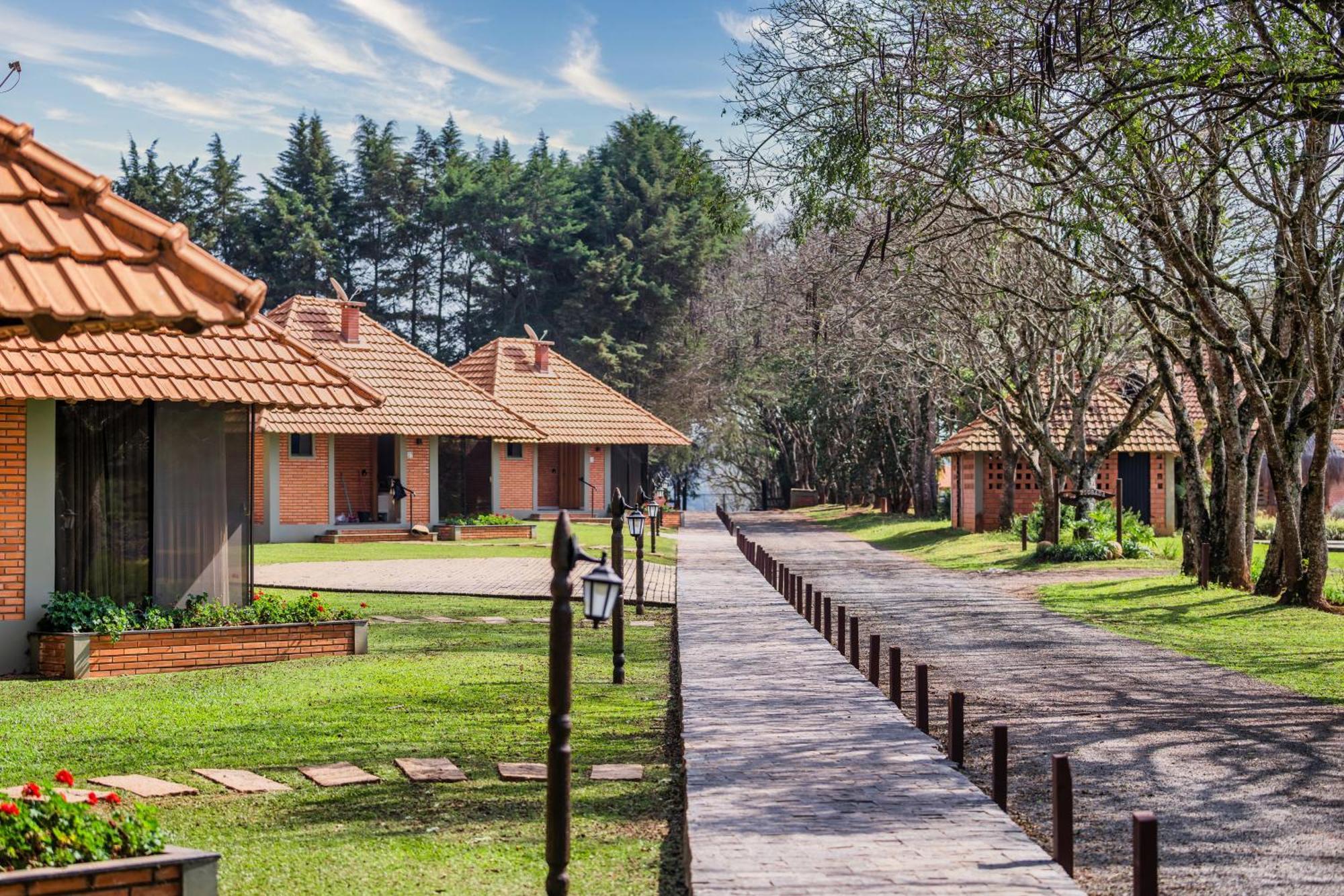 Vira Charme Resort Fernandes Pinheiro Exterior photo